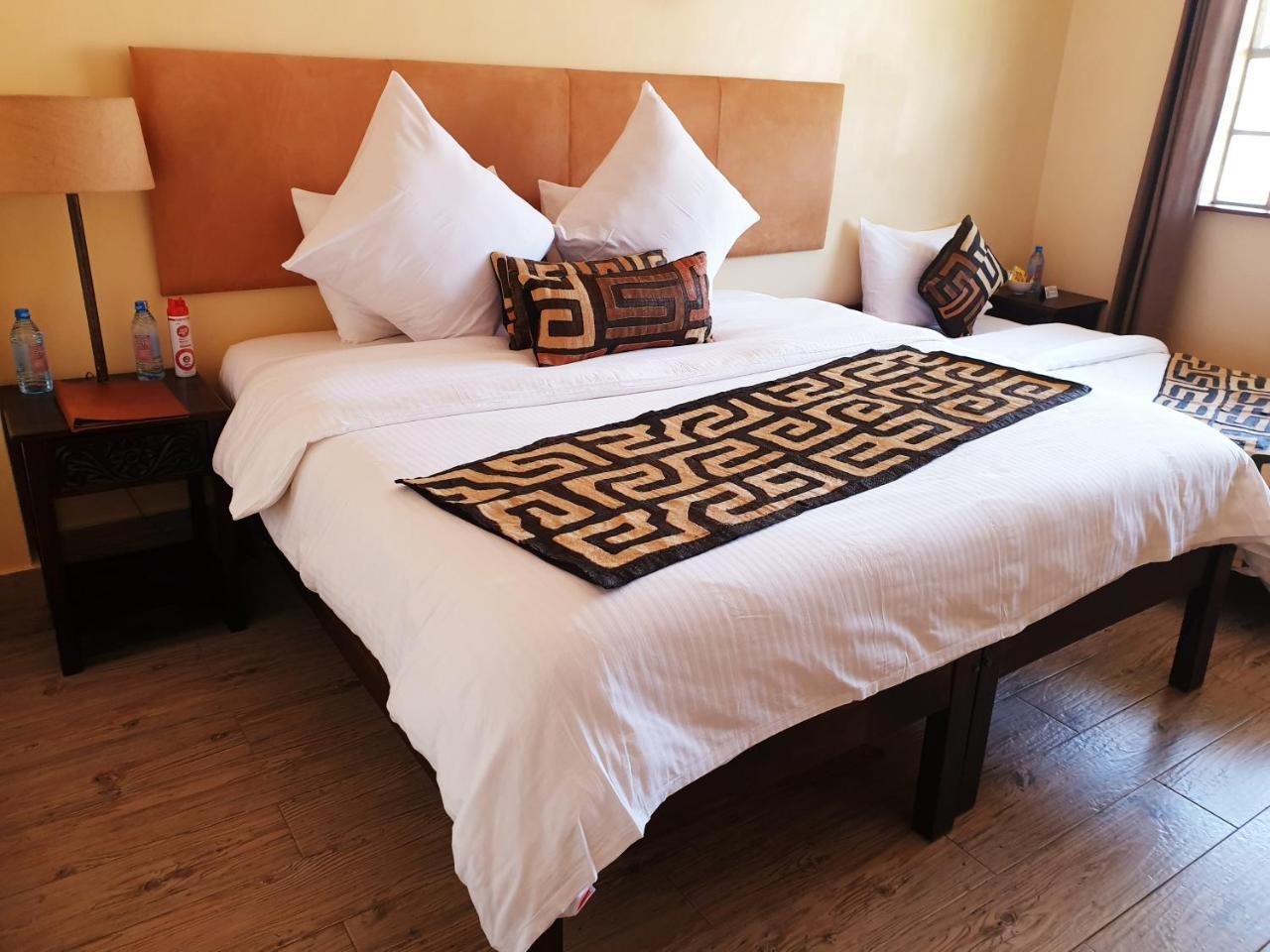 Acacia Tree Lodge Ναϊρόμπι Εξωτερικό φωτογραφία